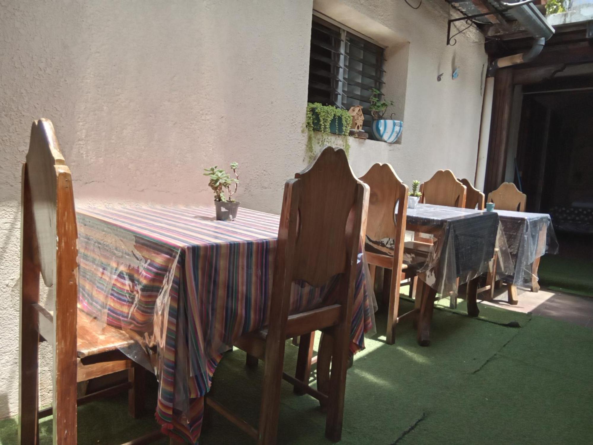 Huellas Hostal Antigua Exterior photo